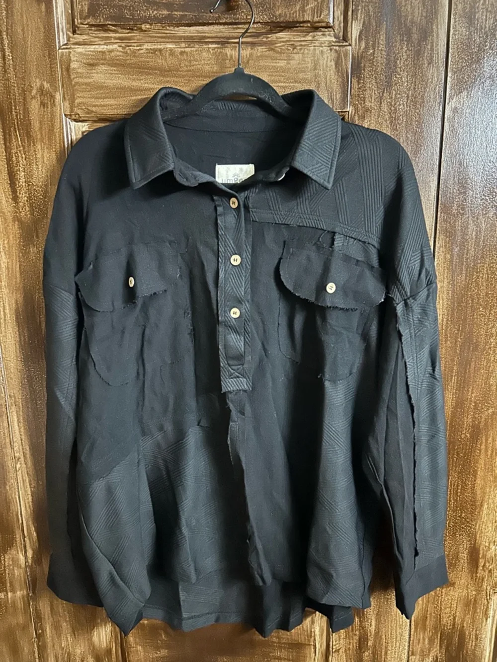 Umgee Black Long Sleeve Button Front Blouse - Picture 5 of 8